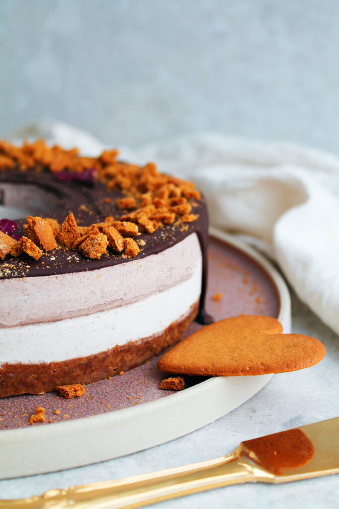 Vegansk pepparkakscheesecake med choklad