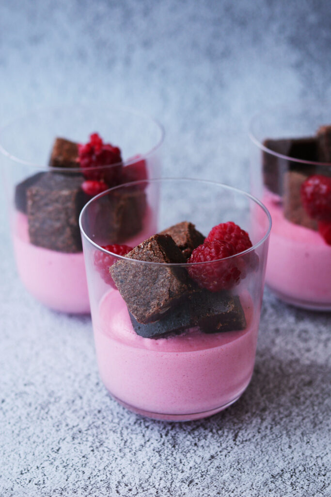 Vegansk hallonmousse