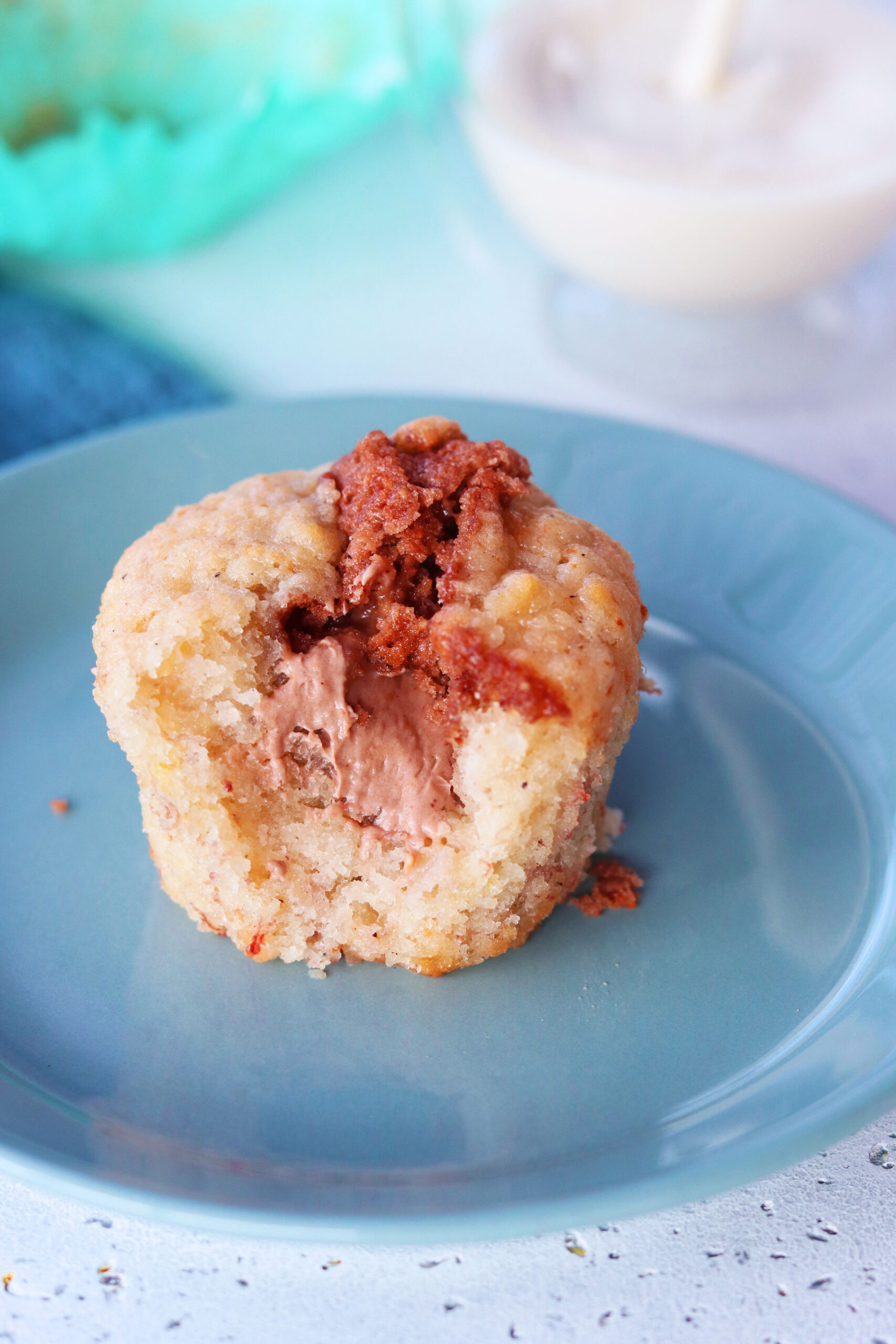 Veganska rabarbermuffins med vit choklad